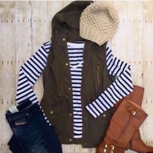 Utility women hooded vest jacket olive